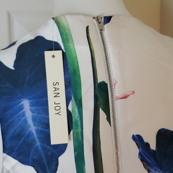 SAN JOY FLORAL CUTOUT DRESS - Picture 6 of 6